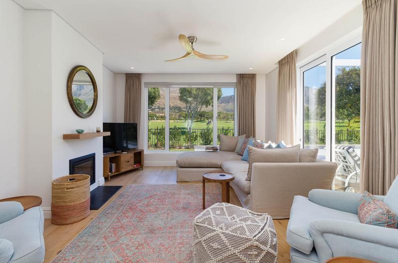 To Let 5 Bedroom Property for Rent in Steenberg Estate Western Cape